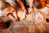 atelier-creation-dun-jeu-chevalier-au-camp-medieval